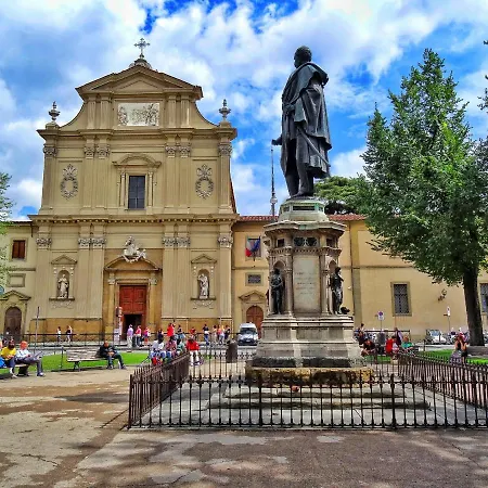 Historic Center Palace - Huge 4 Bedrooms Santa Croce - By Likehomeflorence