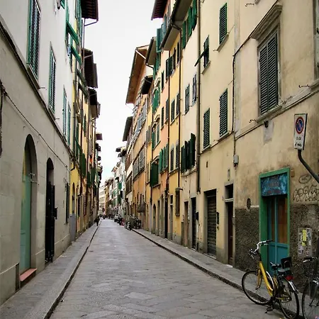 公寓 Historic Center Palace - Huge 4 Bedrooms Santa Croce - By Likehomeflorence *
