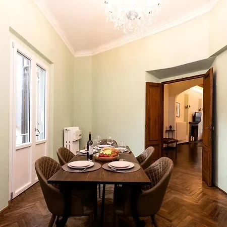 Historic Center Palace - Huge 4 Bedrooms Santa Croce - By Likehomeflorence 公寓 *